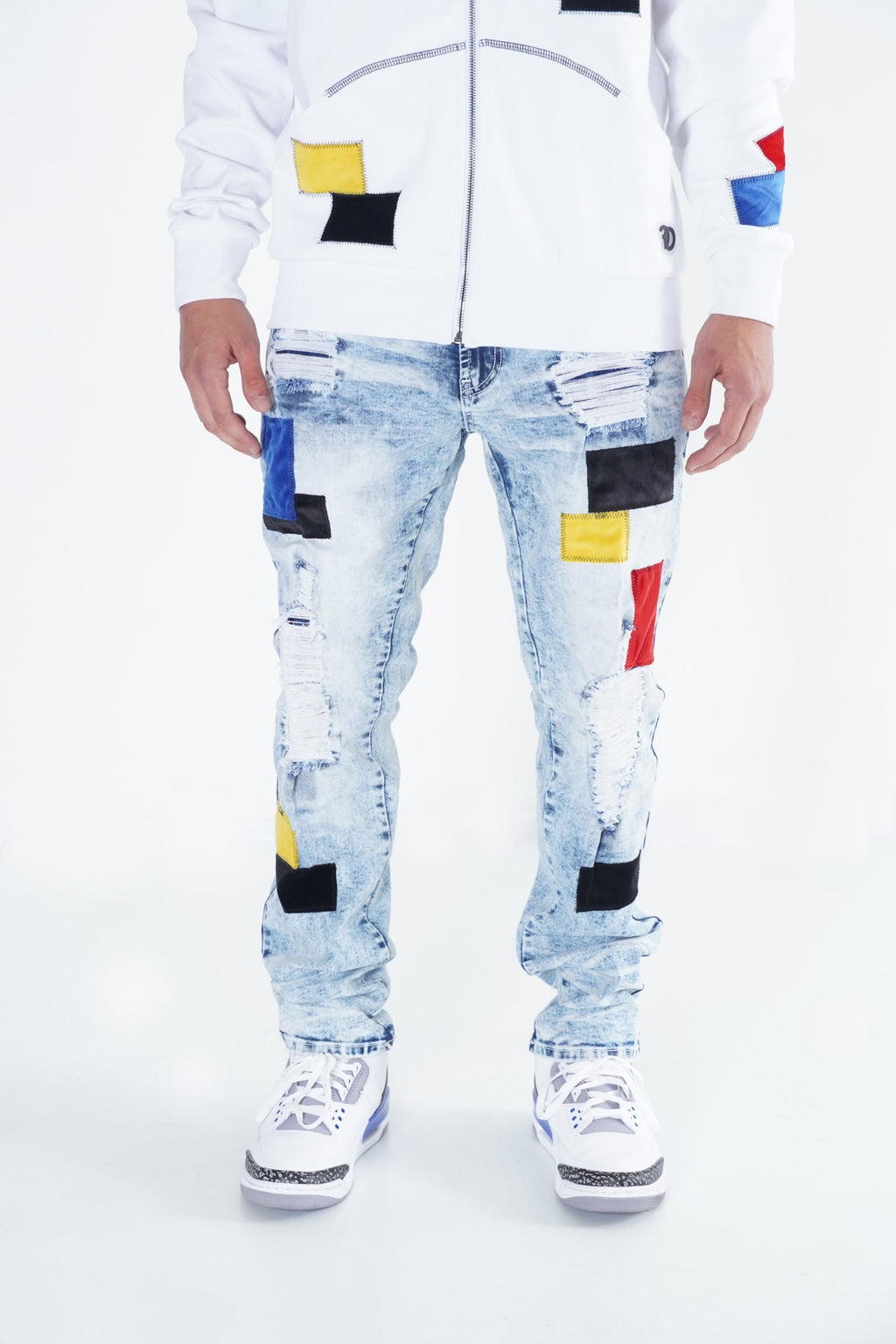 F1715 Frost Patchwork Denim Shredded Jeans - Light Wash