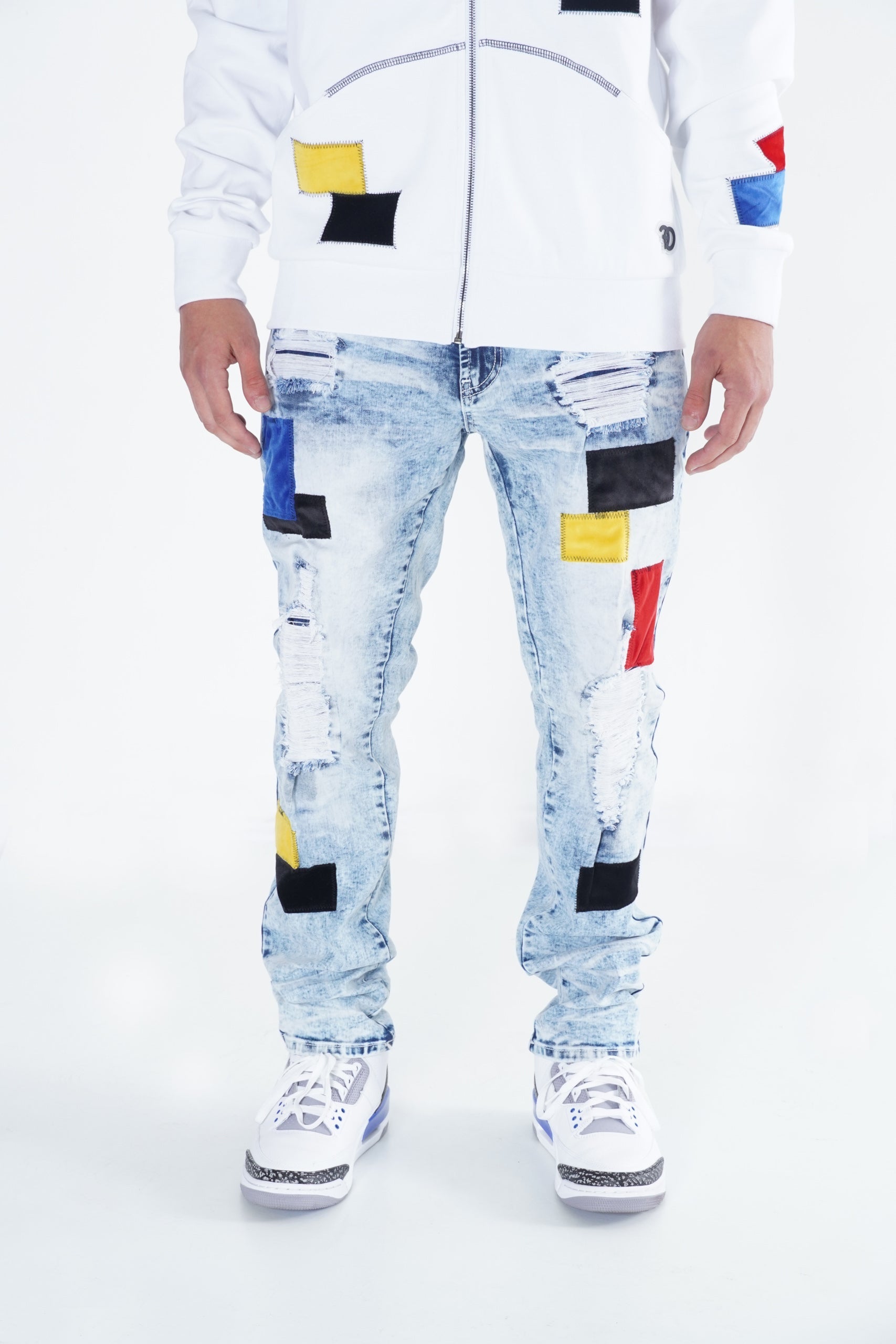 F1715 Frost Patchwork Denim Shredded Jeans - Light Wash