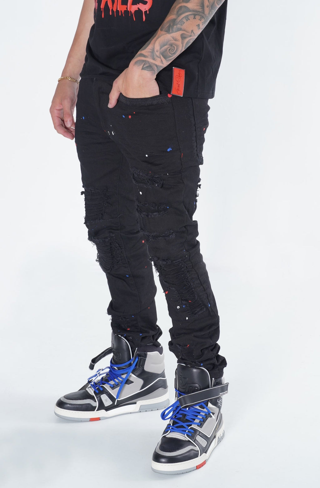F1778 Frost Shredded Jeans w/ paint - Black